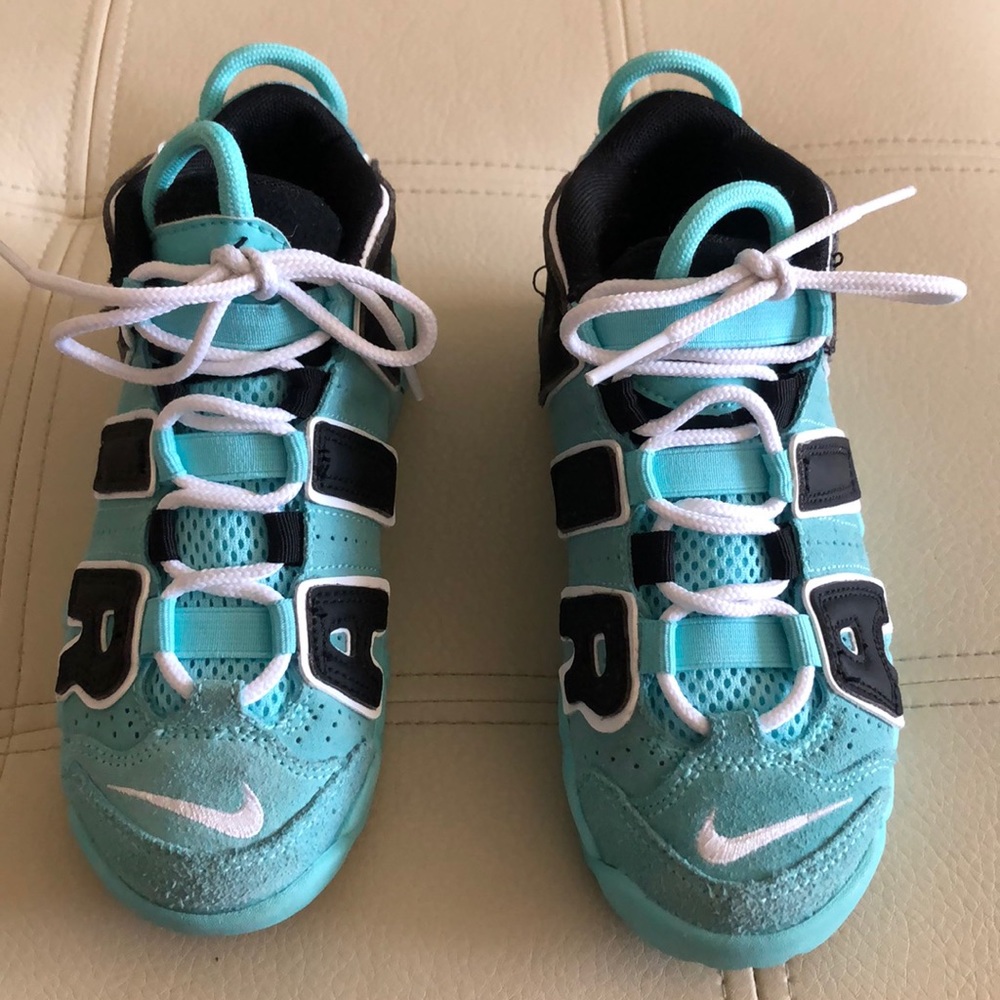 Nike Turquoise and Black Uptempo Sneaker